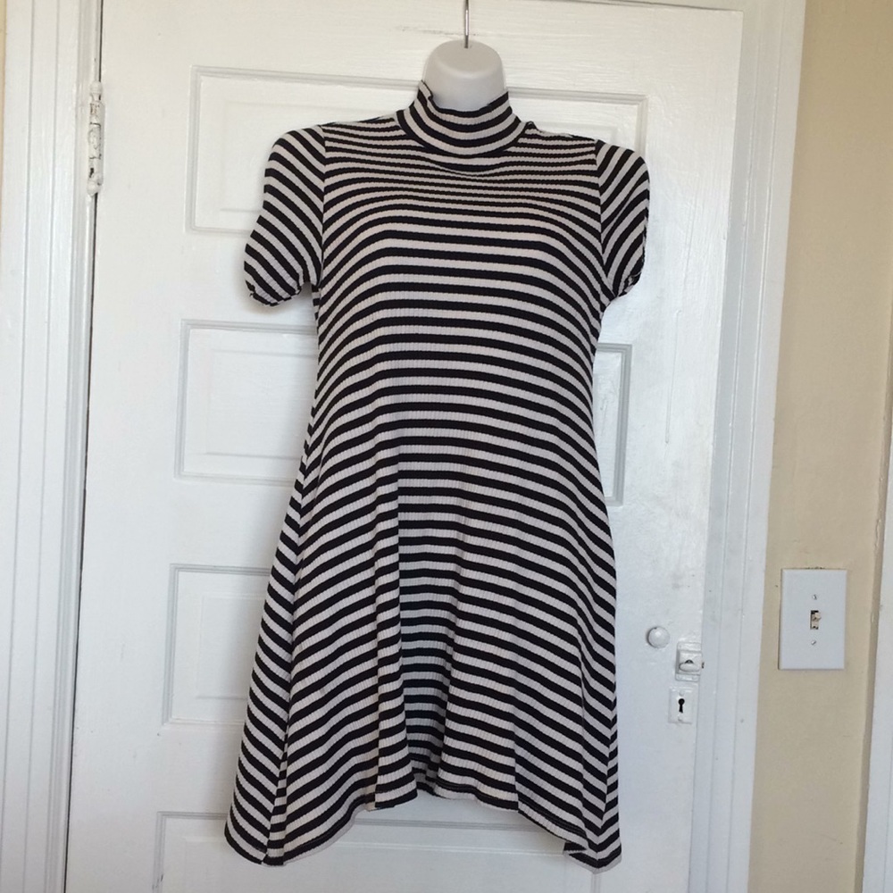 blue & white stripe dress